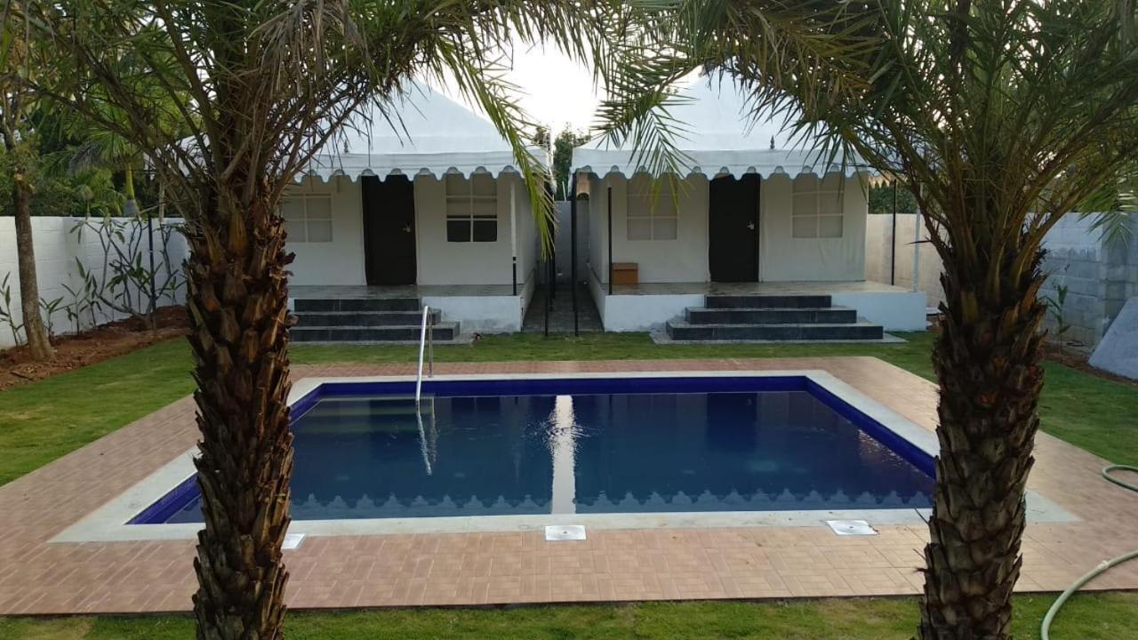 16 Bedouin Hotel Hosūr Buitenkant foto